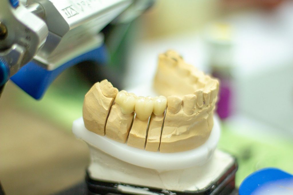 dbanie o zęby, usuwanie zębów